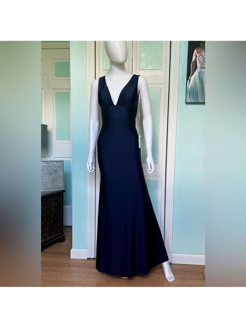 Size Medium Navy Fitted Bridesmaid Mother of Bride Groom Prom Gown Dress